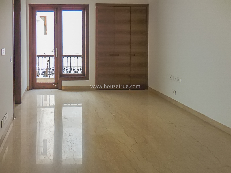 4 BHK Flat For Rent in Panchsheel Park