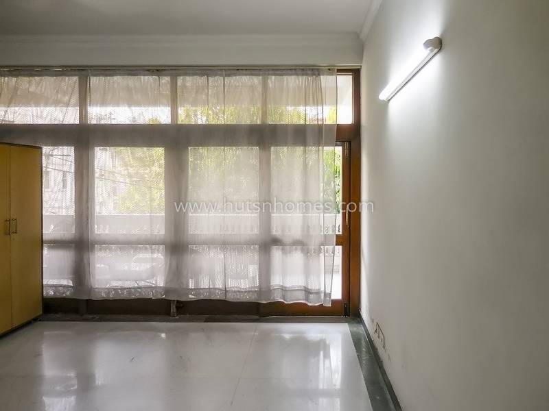 3 BHK Flat For Rent in DLF City Phase - 3