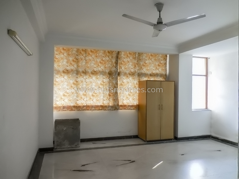 3 BHK Flat For Rent in DLF City Phase - 3