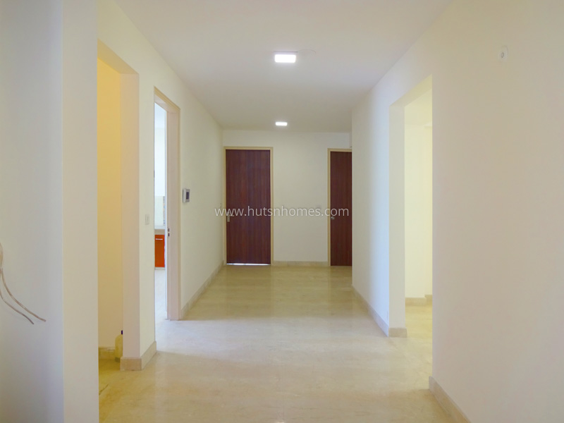 4 BHK Flat For Sale in Gulmohar Park