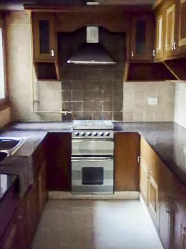 3 BHK Builder Floor For Sale in Nizamuddin East