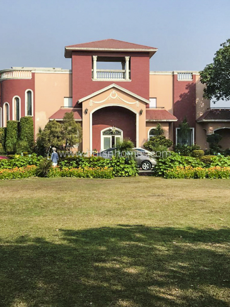 5 BHK Farm House For Sale in Dlf Chattarpur Farms