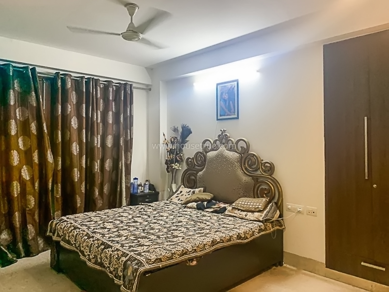  BHK   in Safdarjung Enclave