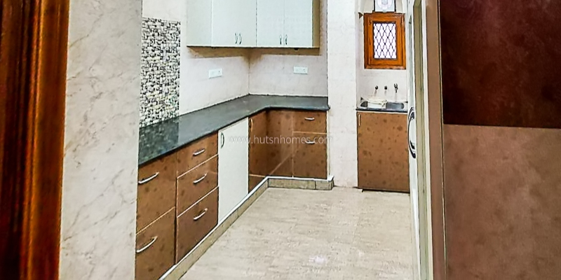 4 BHK Flat For Sale in New Friends Colony