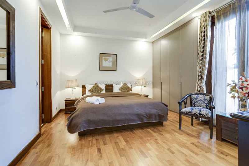 4 BHK Flat For Sale in Anand Niketan