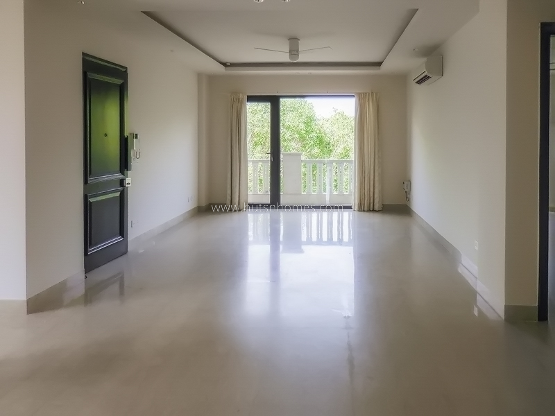 3 BHK Flat For Sale in Chanakyapuri