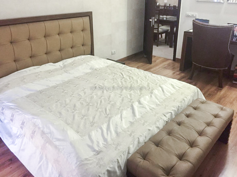 3 BHK Flat For Sale in Defence Colony