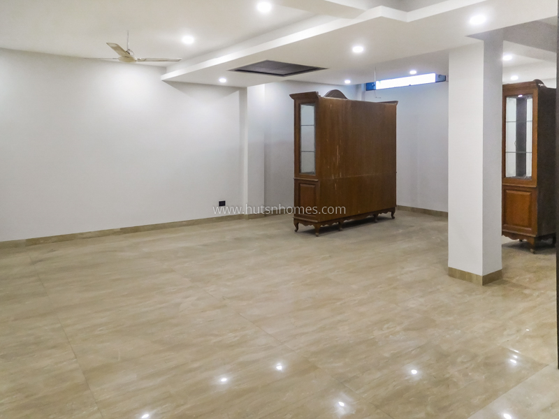 4 BHK House For Sale in Sukhdev Vihar