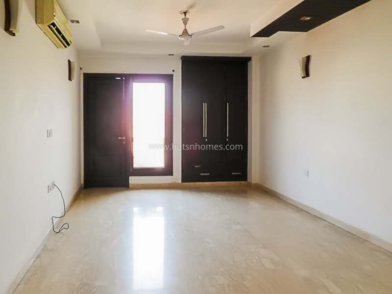 4 BHK Builder Floor For Sale in New Friends Colony