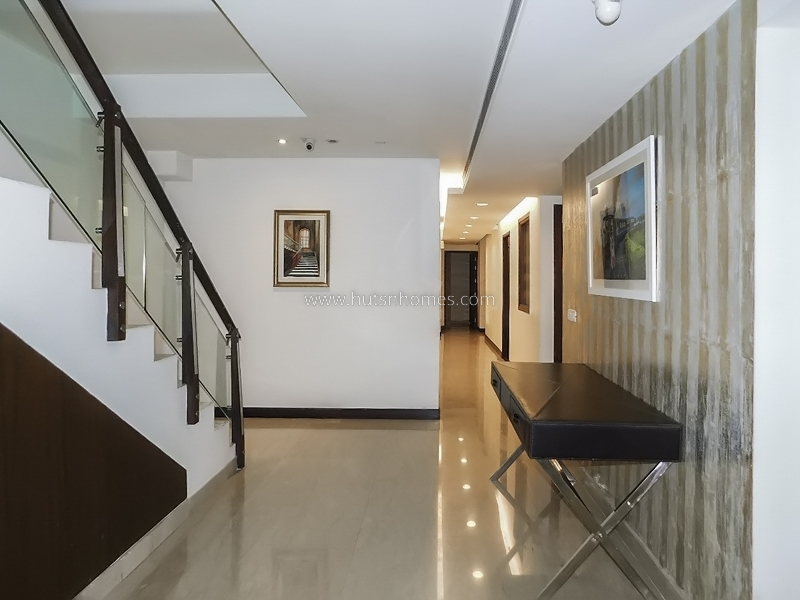 3 BHK Duplex For Rent in Anand Lok