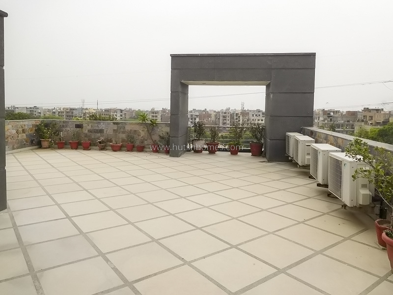 4 BHK Flat For Sale in New Friends Colony