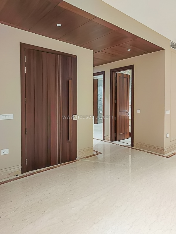 4 BHK Builder Floor For Sale in Defence Colony