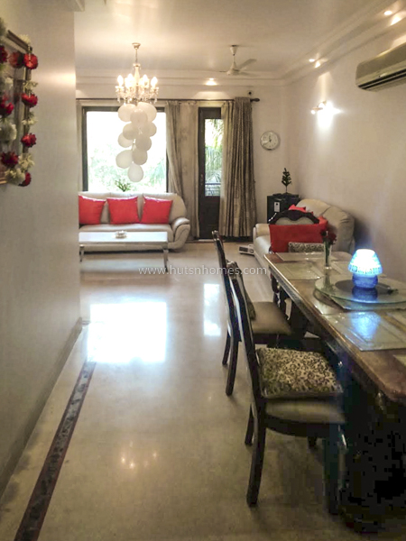 4 BHK Flat For Sale in Shanti Niketan