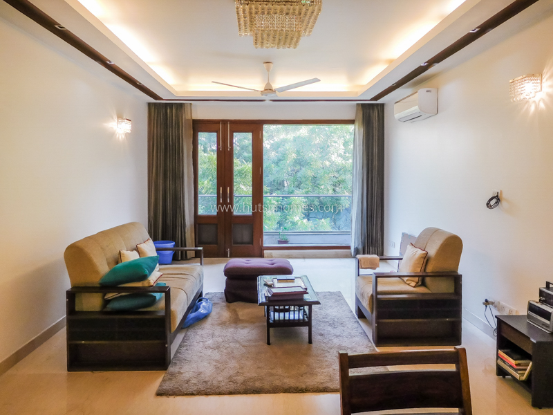 3 BHK Flat For Sale in Defence Colony