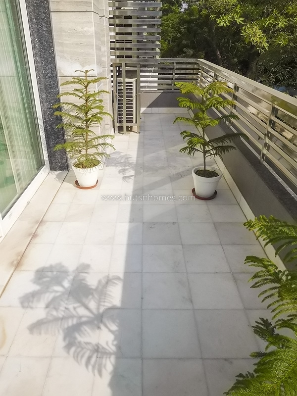 10 BHK House For Sale in Defence Colony