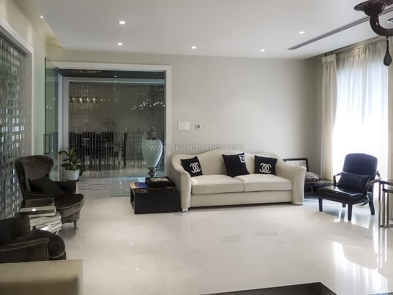 10 BHK House For Sale in Defence Colony