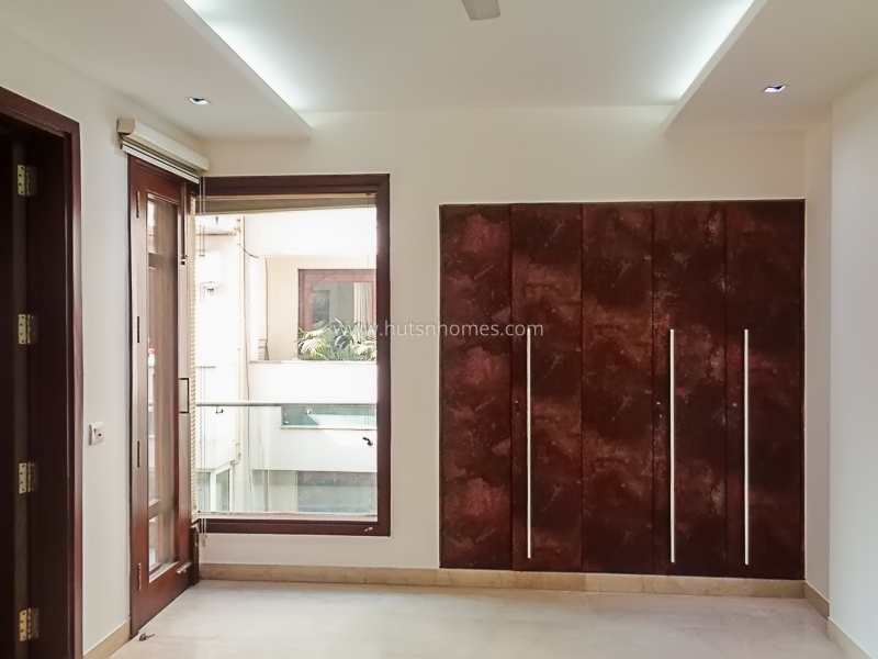 4 BHK Flat For Sale in Sarvodaya Enclave