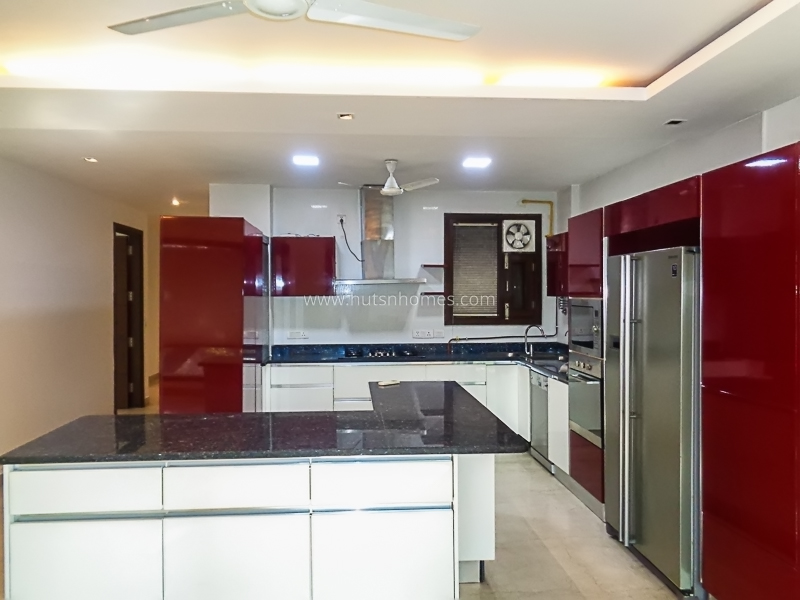 4 BHK Flat For Sale in Sarvodaya Enclave