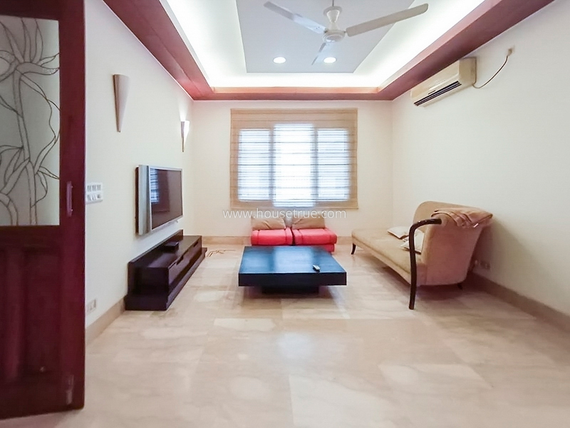 4 BHK Duplex For Rent in Vasant Vihar