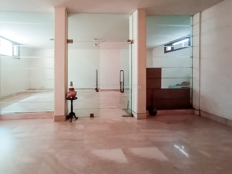 4 BHK Duplex For Rent in Vasant Vihar