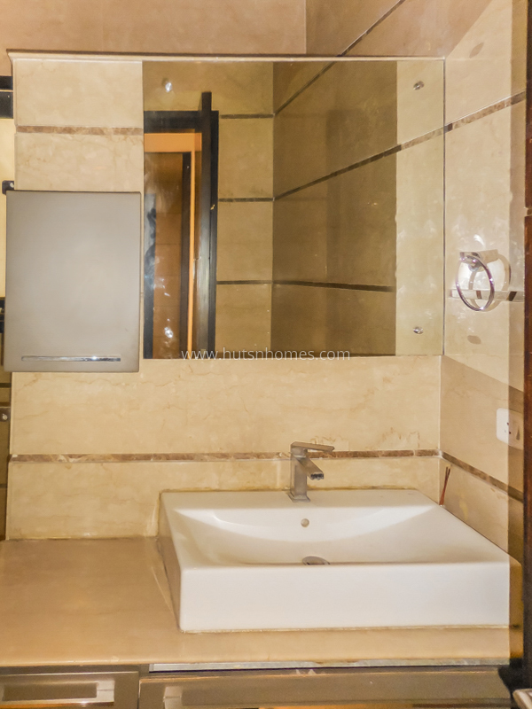 3 BHK Flat For Sale in Anand Niketan