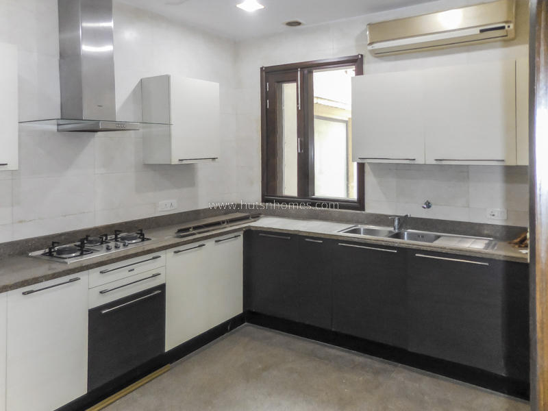 3 BHK Flat For Sale in Anand Niketan