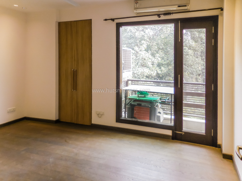 3 BHK Flat For Sale in Anand Niketan