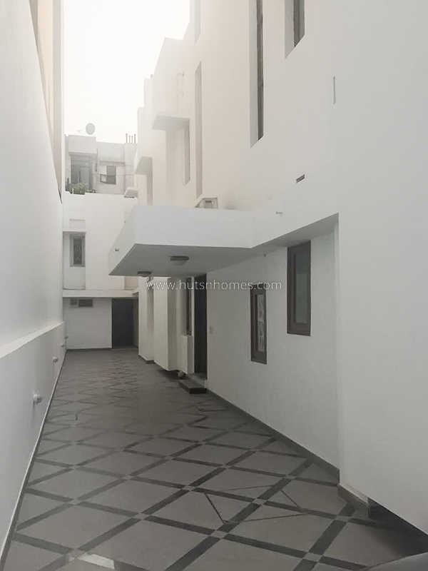 7 BHK House For Sale in Sarvodaya Enclave