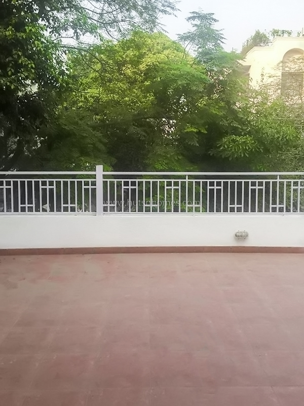 7 BHK House For Sale in Sarvodaya Enclave