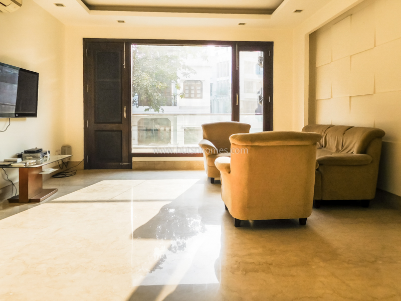 4 BHK Flat For Sale in Anand Niketan