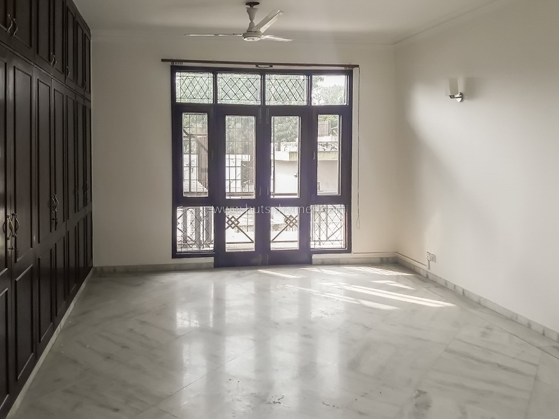 3 BHK Builder Floor For Sale in Vasant Vihar