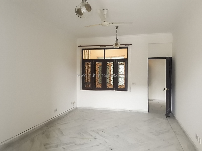 3 BHK Builder Floor For Sale in Vasant Vihar