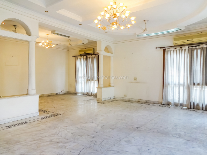 4 BHK Flat For Sale in Vasant Vihar