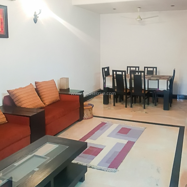 2 BHK Flat For Rent in Defence Colony