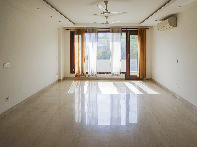 4 BHK Flat For Sale in Greater Kailash Part 1