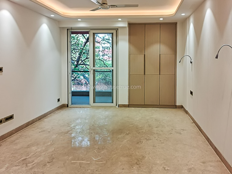 4 BHK Builder Floor For Sale in Defence Colony