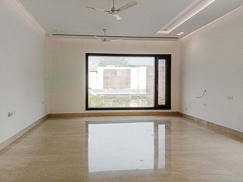 5 BHK Farm House For Sale in Gadaipur