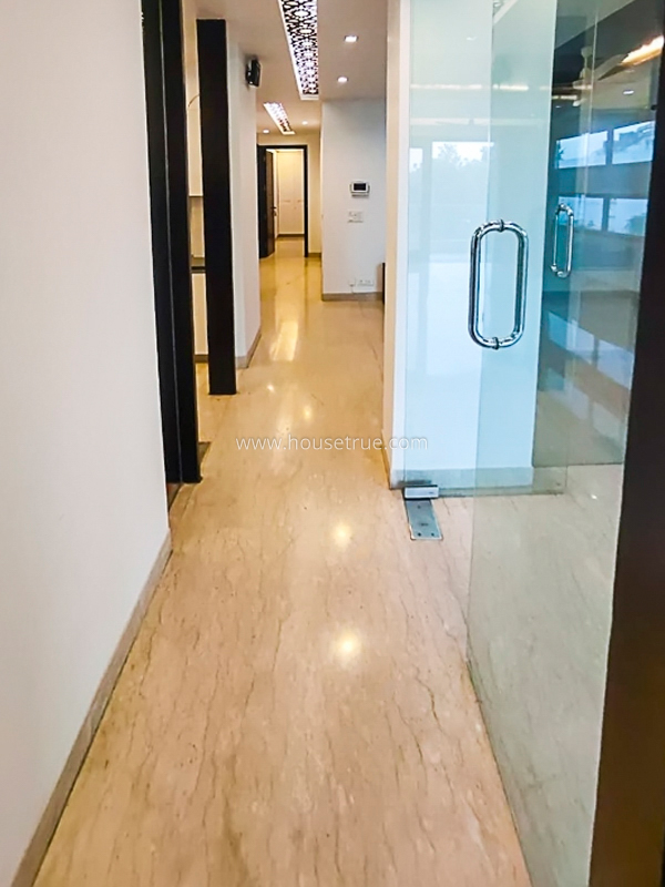 4 BHK Builder Floor For Rent in Safdarjung Development Area