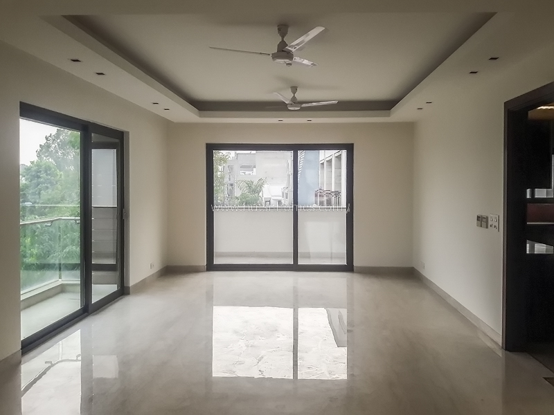 4 BHK Flat For Sale in Vasant Vihar