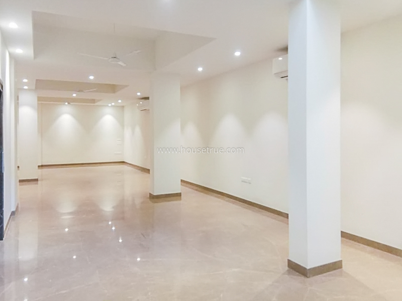 4 BHK Duplex For Rent in Shanti Niketan