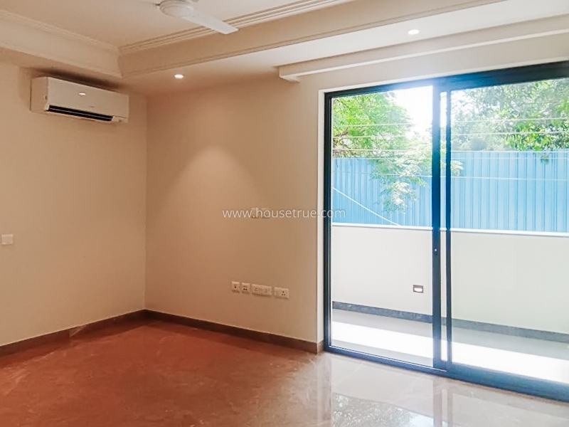 4 BHK Duplex For Rent in Shanti Niketan