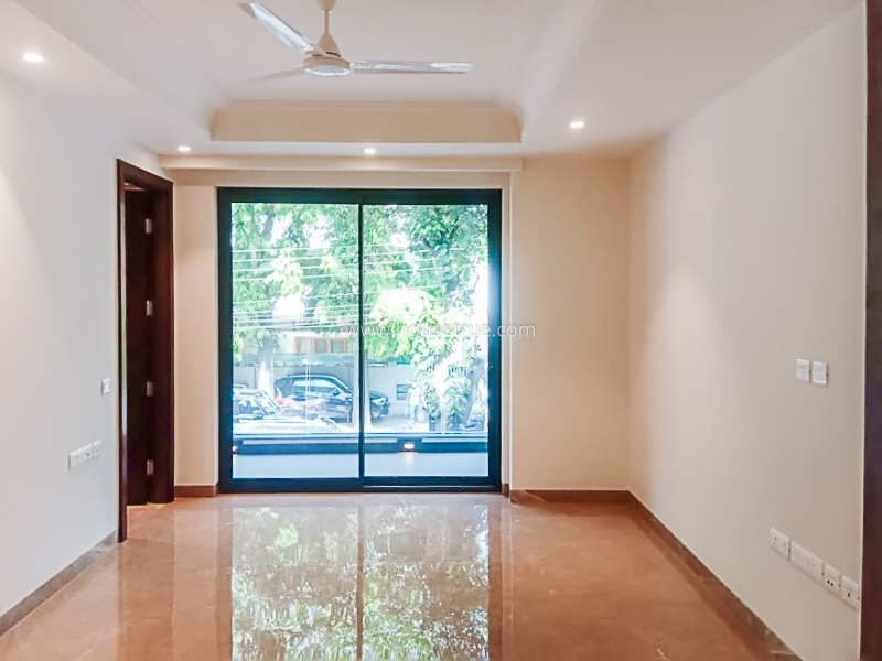 4 BHK Duplex For Rent in Shanti Niketan