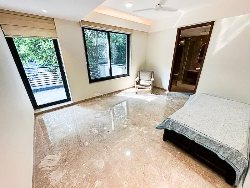 3 BHK Builder Floor For Rent in Defence Colony