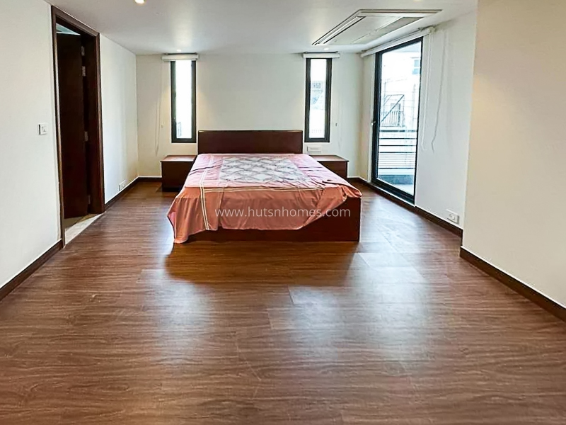 3 BHK Builder Floor For Rent in Defence Colony