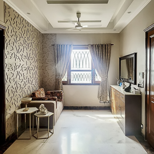 3 BHK Flat For Sale in Hauz Khas