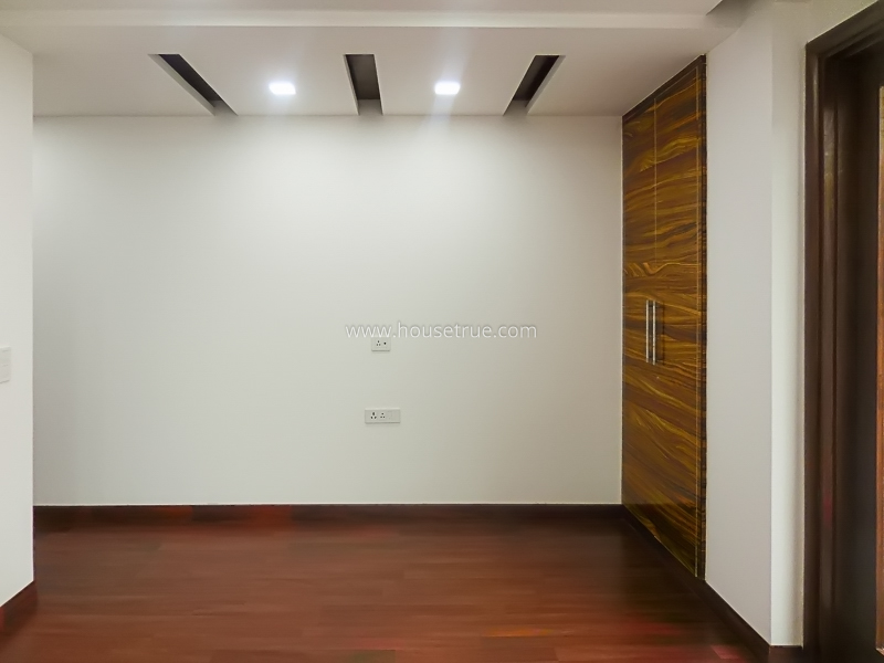 3 BHK Builder Floor For Sale in Anand Niketan