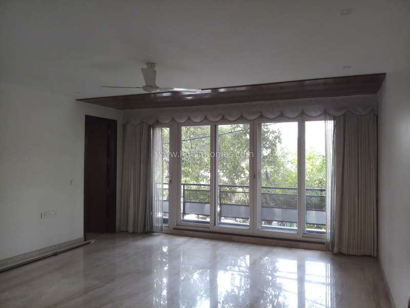 5 BHK Flat For Sale in Greater Kailash Part 1