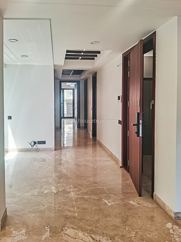 4 BHK Builder Floor For Sale in Friends Colony East