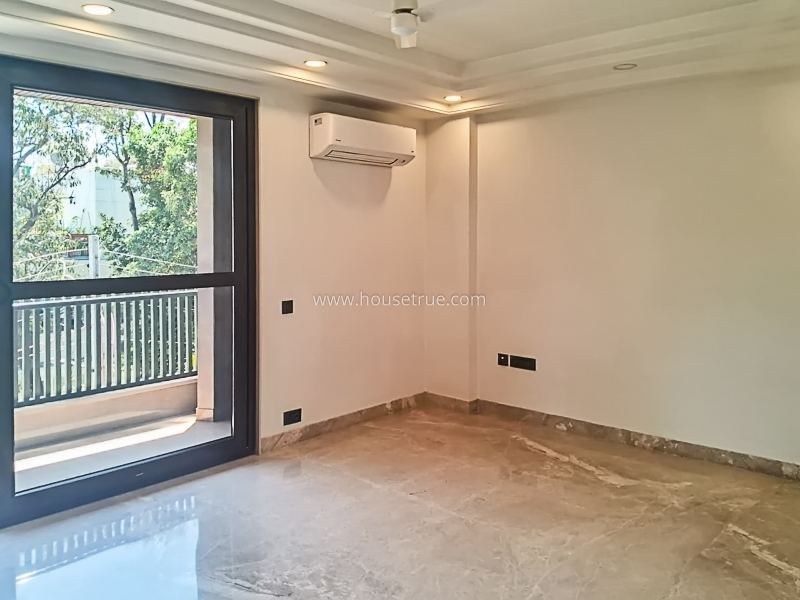 4 BHK Builder Floor For Sale in Friends Colony East