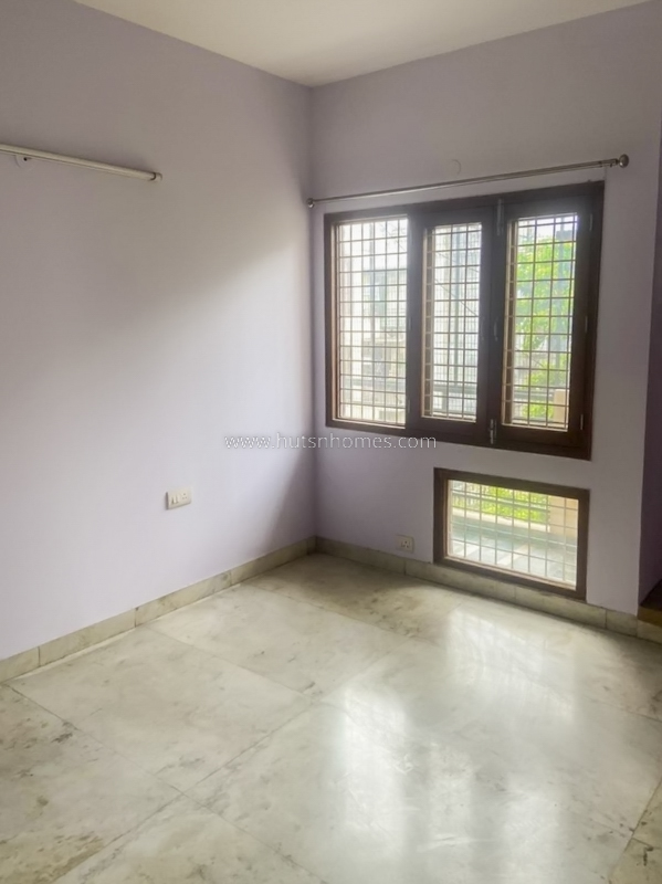 3 BHK Flat For Sale in Jangpura Extension